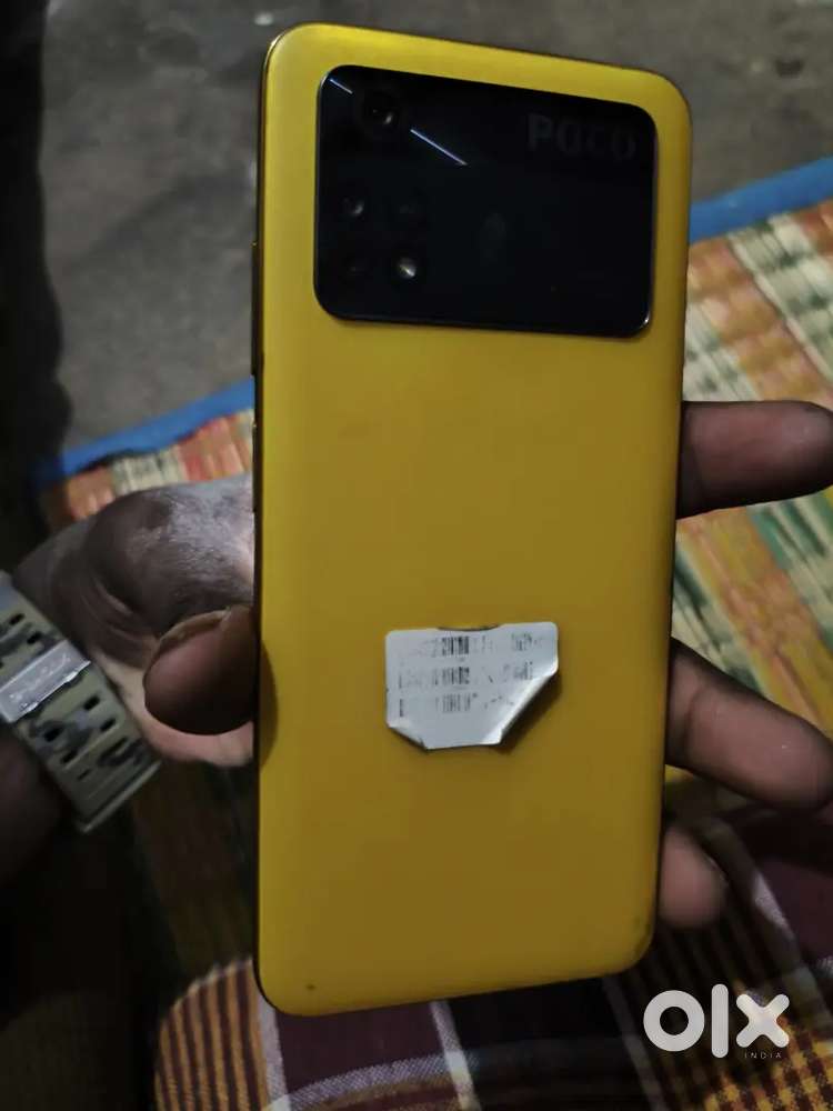 poco m4 pro 6gb64 Only Mobile And Bill No Box