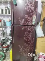 Good condition LG fridge