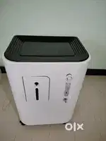 Sparsely used Oxygen Concentrator for sale