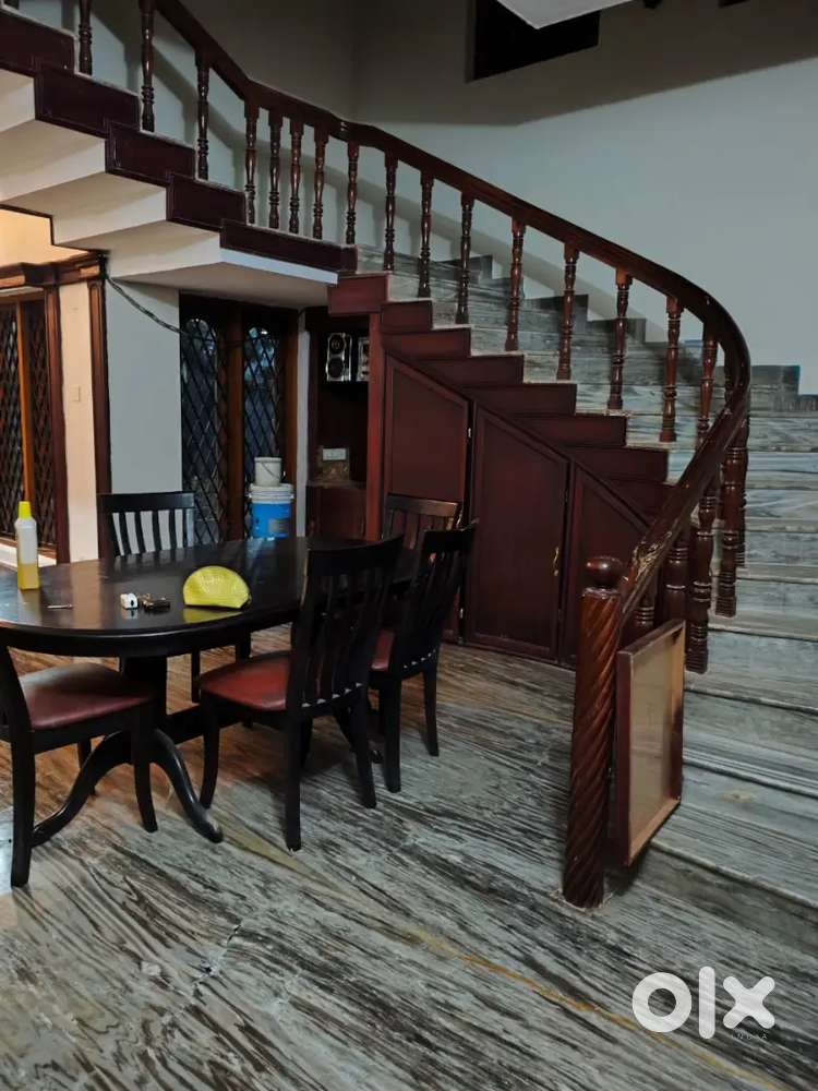 BACHELORS ALLOWED FURNISHED 5 BHK HOUSE FOR RENT