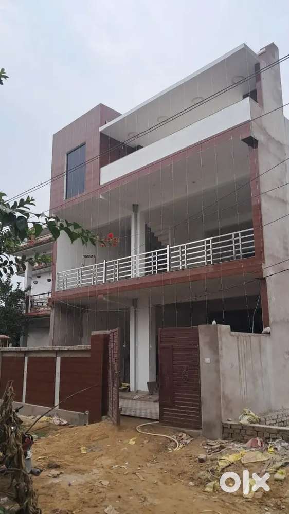 Warehouse and Office Property