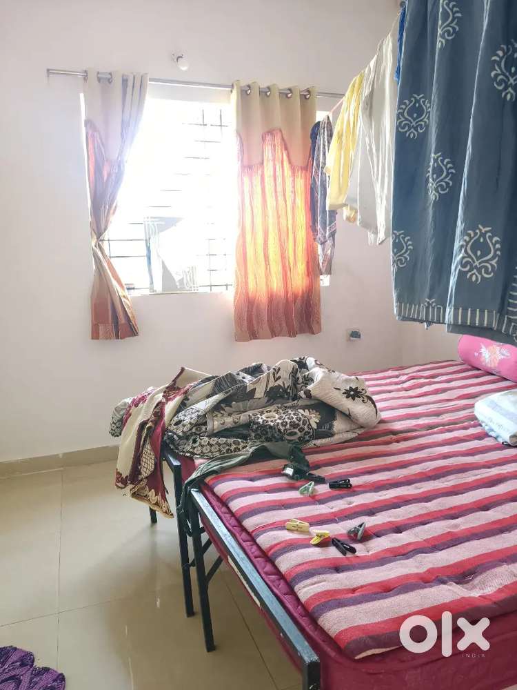 Misrod , 2 BHK Duplex for Resale @ 55 Lac