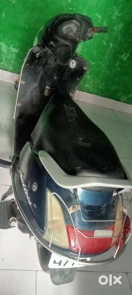 Honda Activa colour h blue