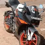 KTM RC 125 (2022) model