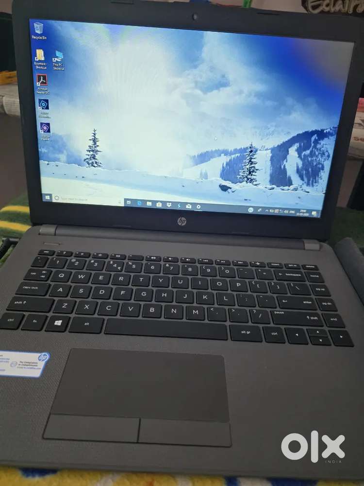 Windows 10 pro an HP 245 G6 Notebook PC