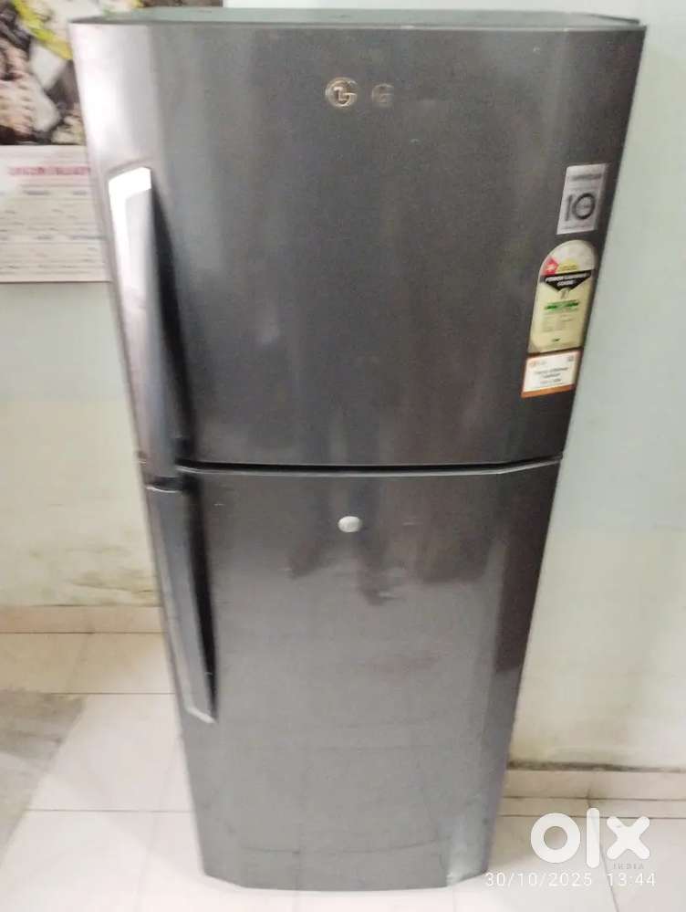 Double door LG Fridge