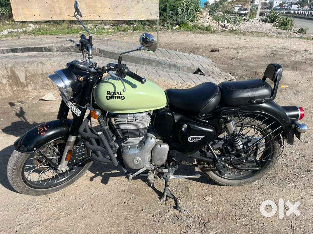 Royal Enfield Classic 350 2023 model
