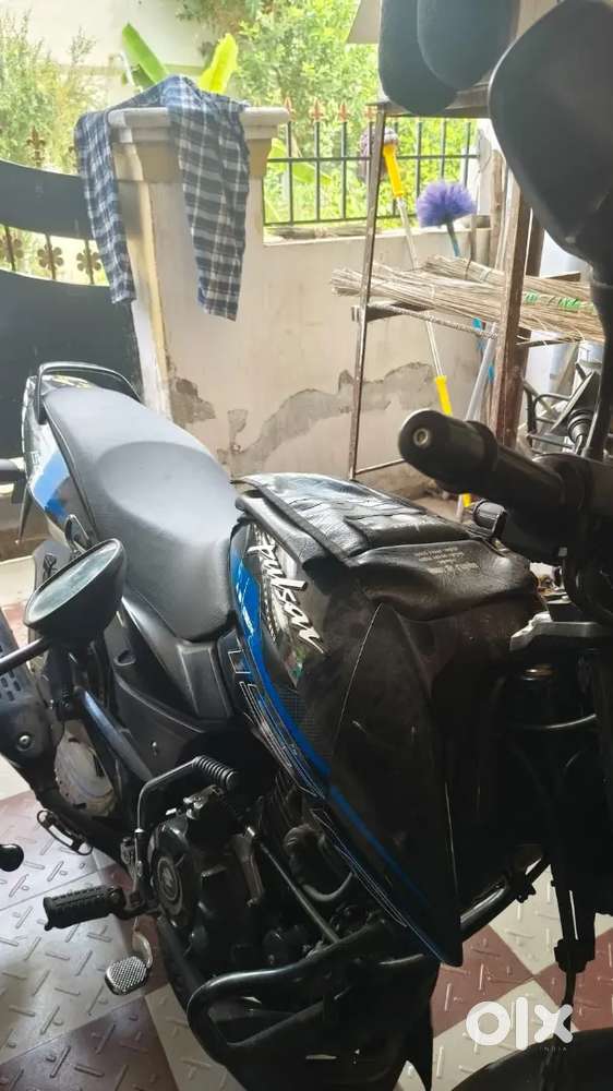 Selling my brand new pulsar 150 classic bike