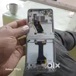 Samsung Flip5 Oled display with Frame
