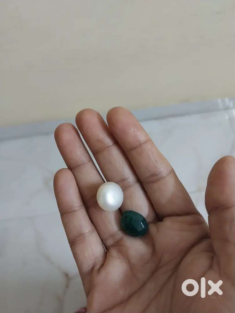 Orginal 1 pis mukto 10 rati and 1 pis panna 10 rati.