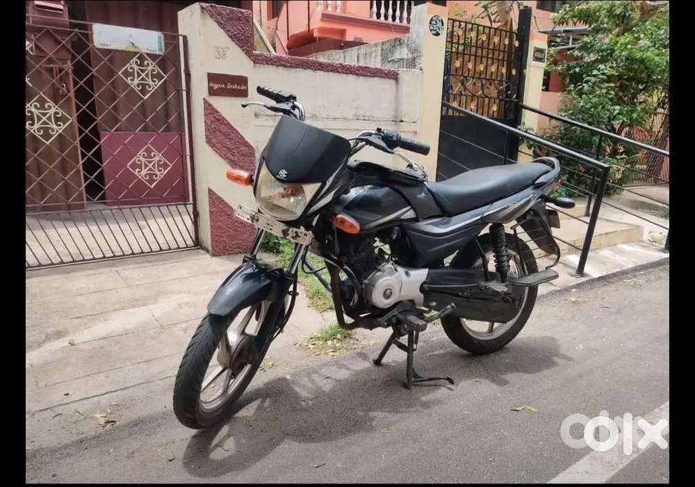 Bajaj platina 100 cc comfortec 2017 model