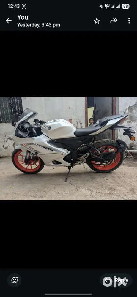 New yamaha R15 v4