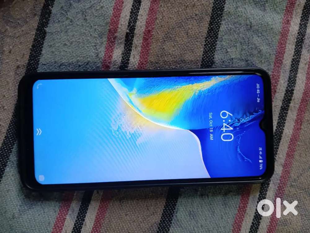 Vivo y01 hai Phone m koi problem nahi hai sab ok hai 2gb ram or rom 32