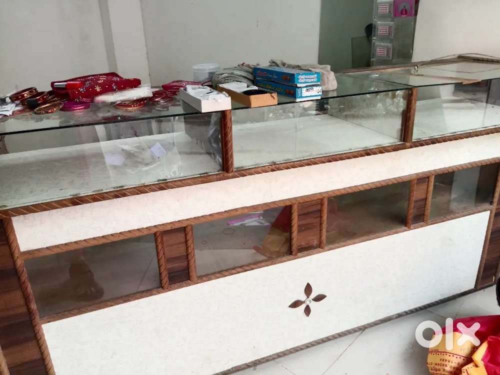Shop Caunter