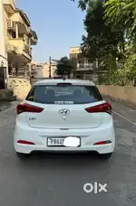 Hyundai i20 Magna+ 2017, Run-79000 Km on Record, Owner-2nd, Ac-Heater,