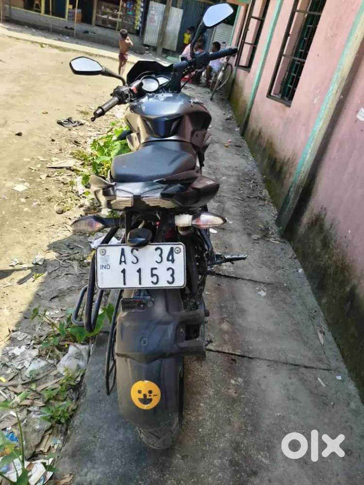 Bajaj NS 160