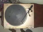 Marantz record player