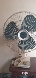 Table fan selling