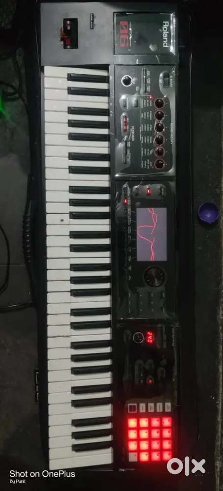 Roland fa 06