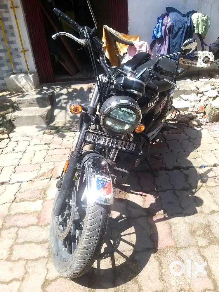 Sale Bike : Honda Hness CB 350 DLX (Bullet)