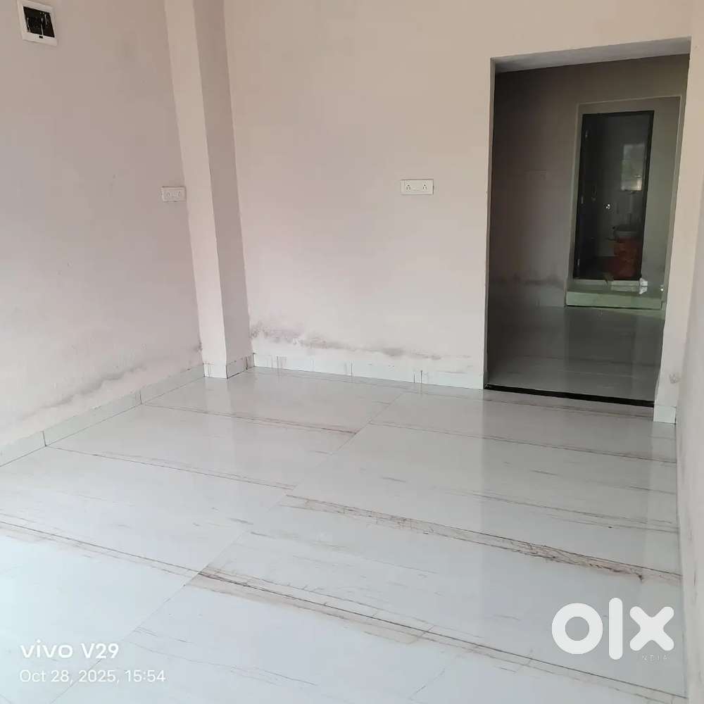 3 floor of House  full of weltiletion and no suffocating