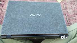AVITA NE14A2   .RAM 4GB    Storege 256GB SSD