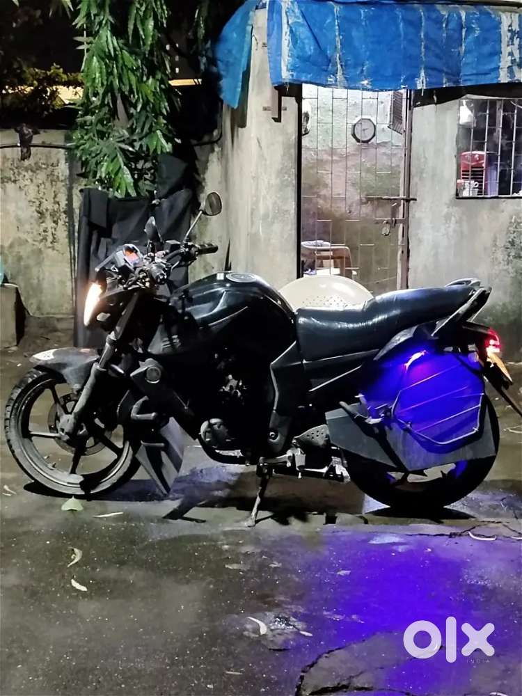 Yamaha FZ 2014 Model MH 48 Passing