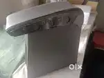 Alto handrest and parceltray with speaker