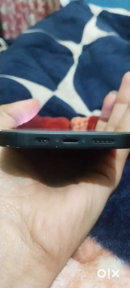 Iphone 13 128gb battery 86%