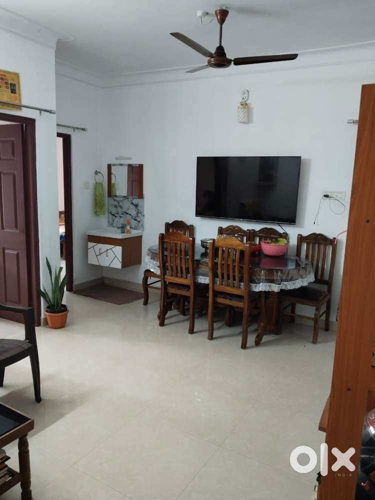 2 bhk Flat for sale elamakkara