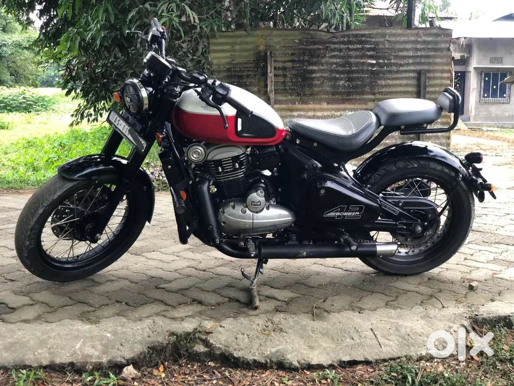 In very good condition. Interested can message me