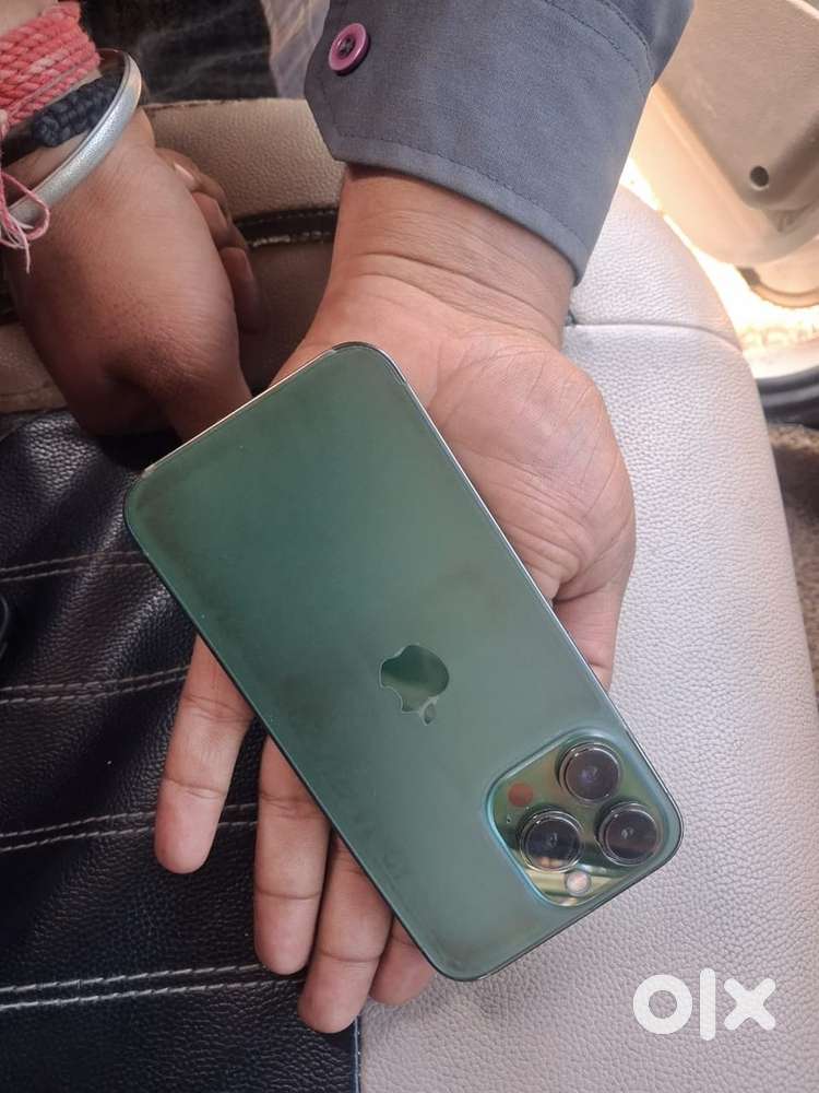 I phone 13 pro in mint condision like new all ok