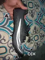 Sprinters spikes shoes ja fly 4