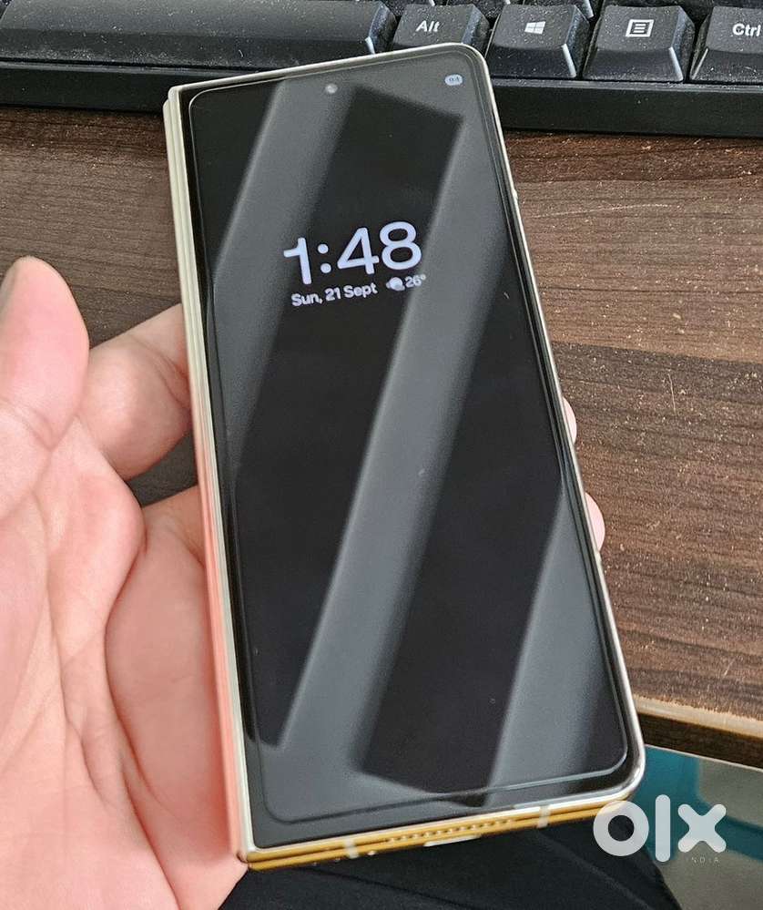 Samsung fold 4