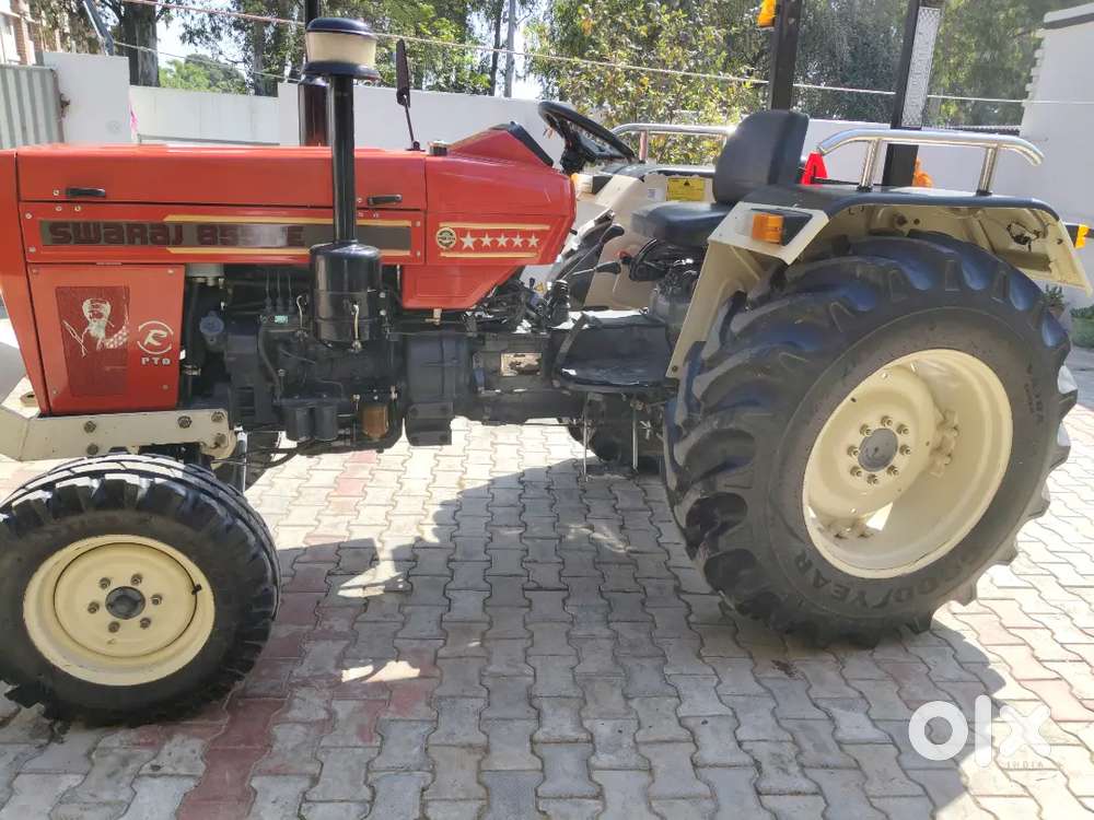 Swaraj 855 tyre16 2 saal.to kada a new  condition Karnal number