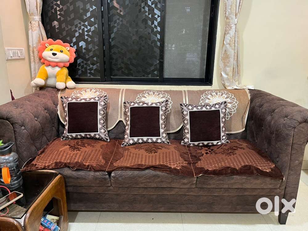 3 seater sofa in good condition