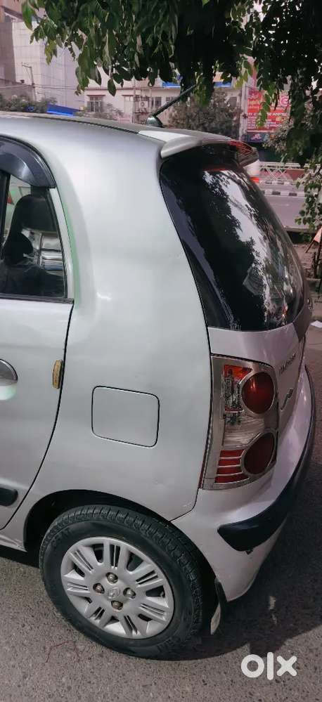 Hyundai New Santro 2010