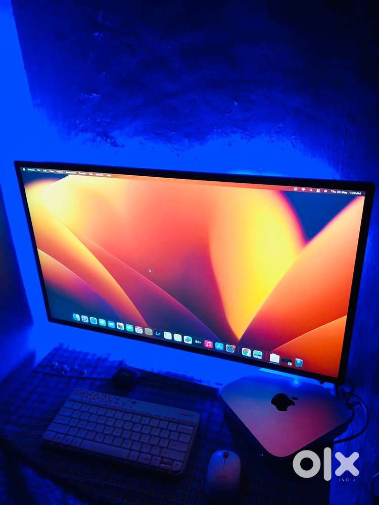 MAC MINI M2 with 32 inch ACER MONITOR