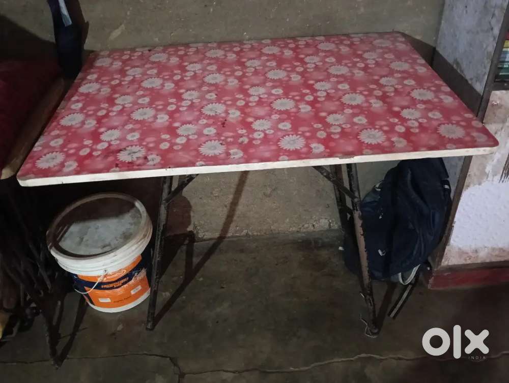 Study table
