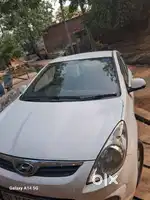 Hyundai i20 2011 CNG & Hybrids 73000 Km Driven