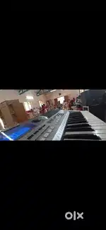 Yamaha Psr I455
