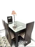 4 seater Dining Table