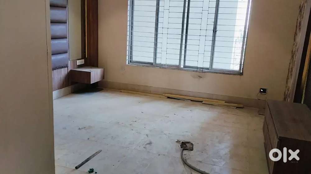 Independent single/Double room Available