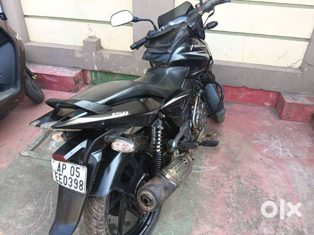 Pulsar 150
