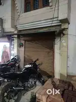 Shop for rent 150 sqft near kapoorthala  aliganj