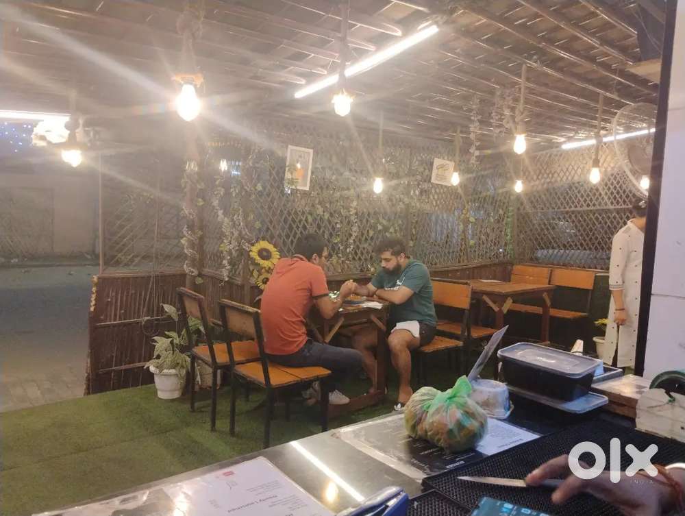 Helper in Cafe Restaurant