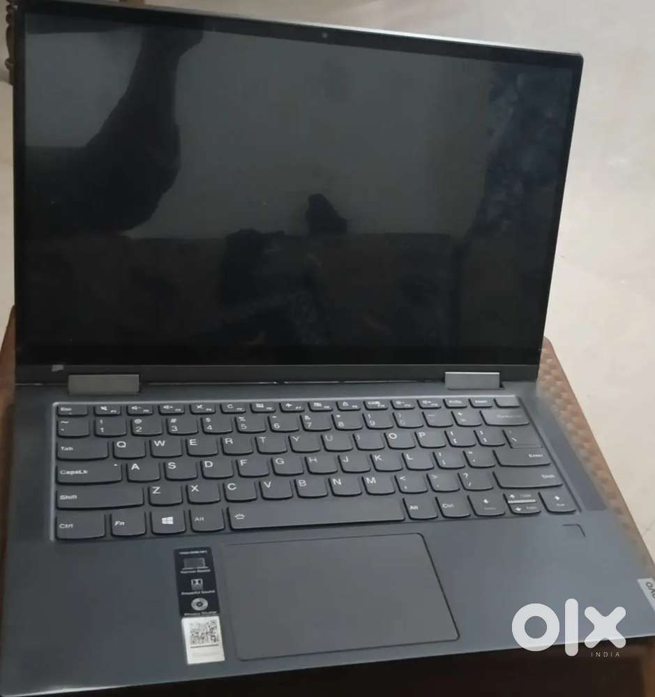 Lenovo yoga C 740