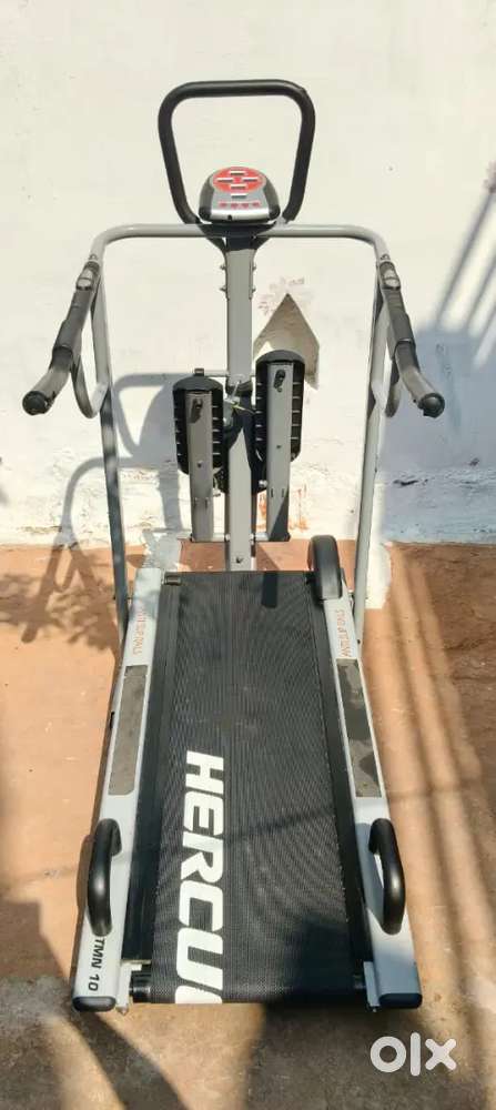 Manual treadmill with cross trainer and swister