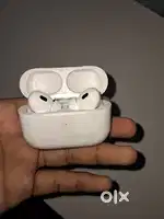 ORIGINAL APPLE AIRPODS PRO