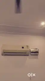 Voltas split AC